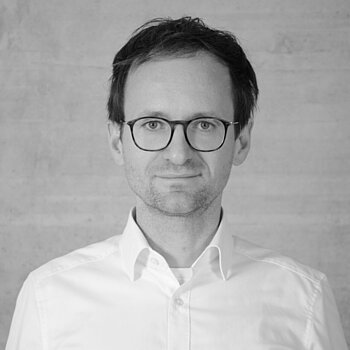 Prof. Dr. Bastian Schröter